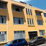 Grande Apto. equipado no Porto Barra